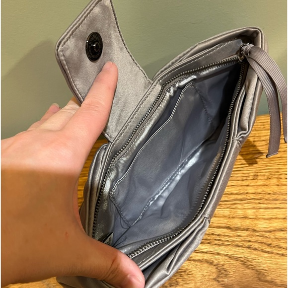 Grey/Silver Satin Evening Bag w/Bling - Picture 5 of 9